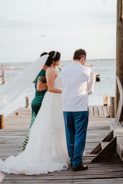 весілля 2 пісня схожа на марш мендельсона